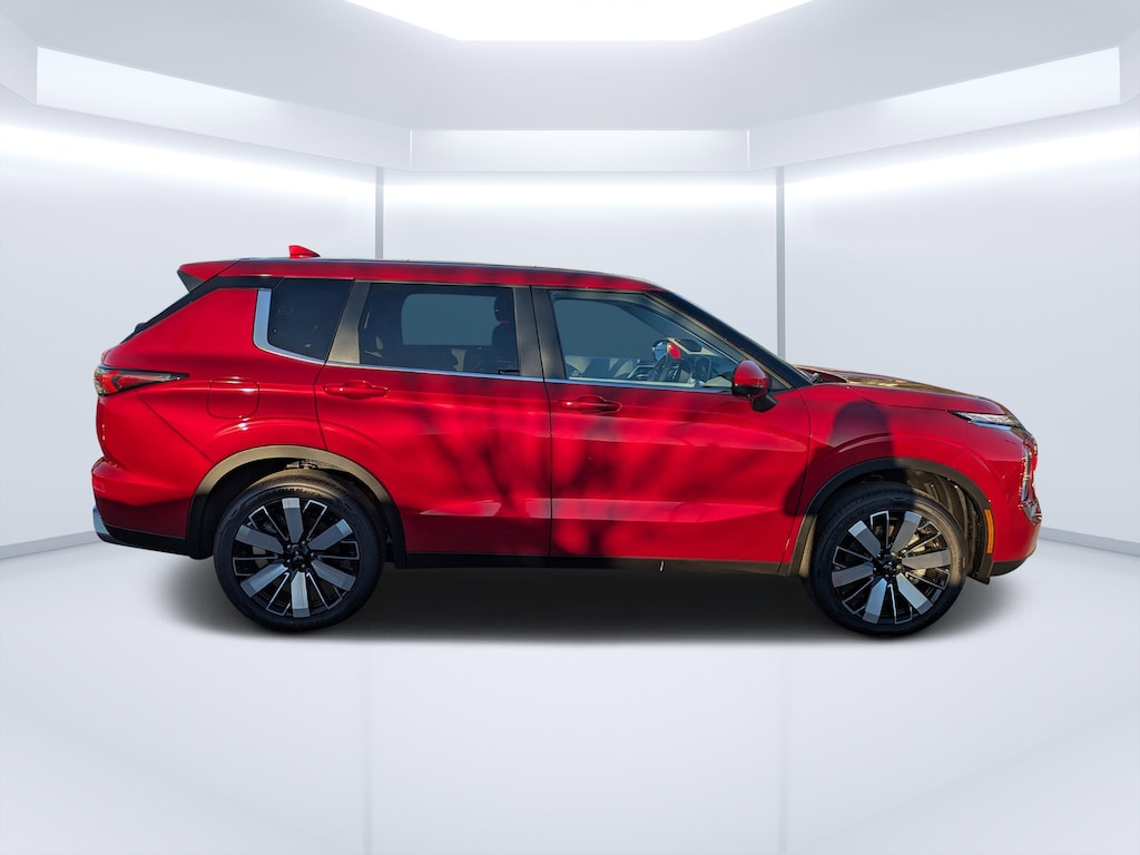 New 2025 Mitsubishi Outlander SE SUV