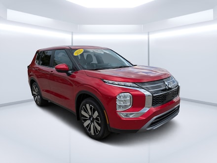 2025 Mitsubishi Outlander SE SUV