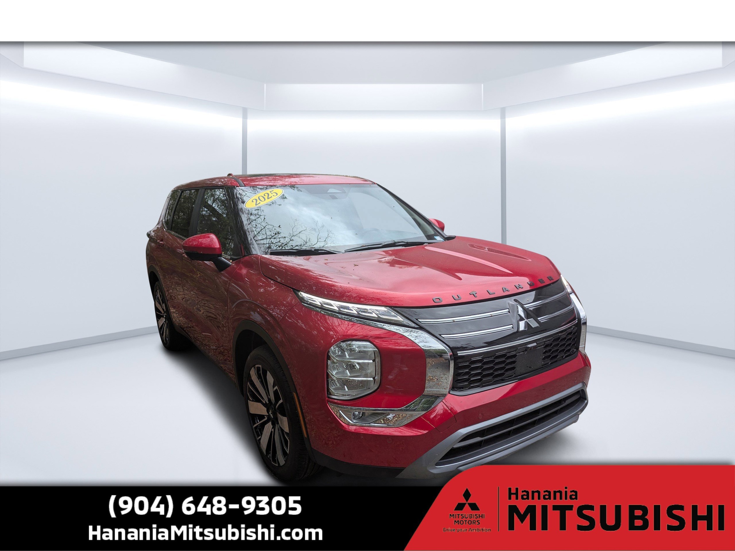 2025 Mitsubishi Outlander SE's photo