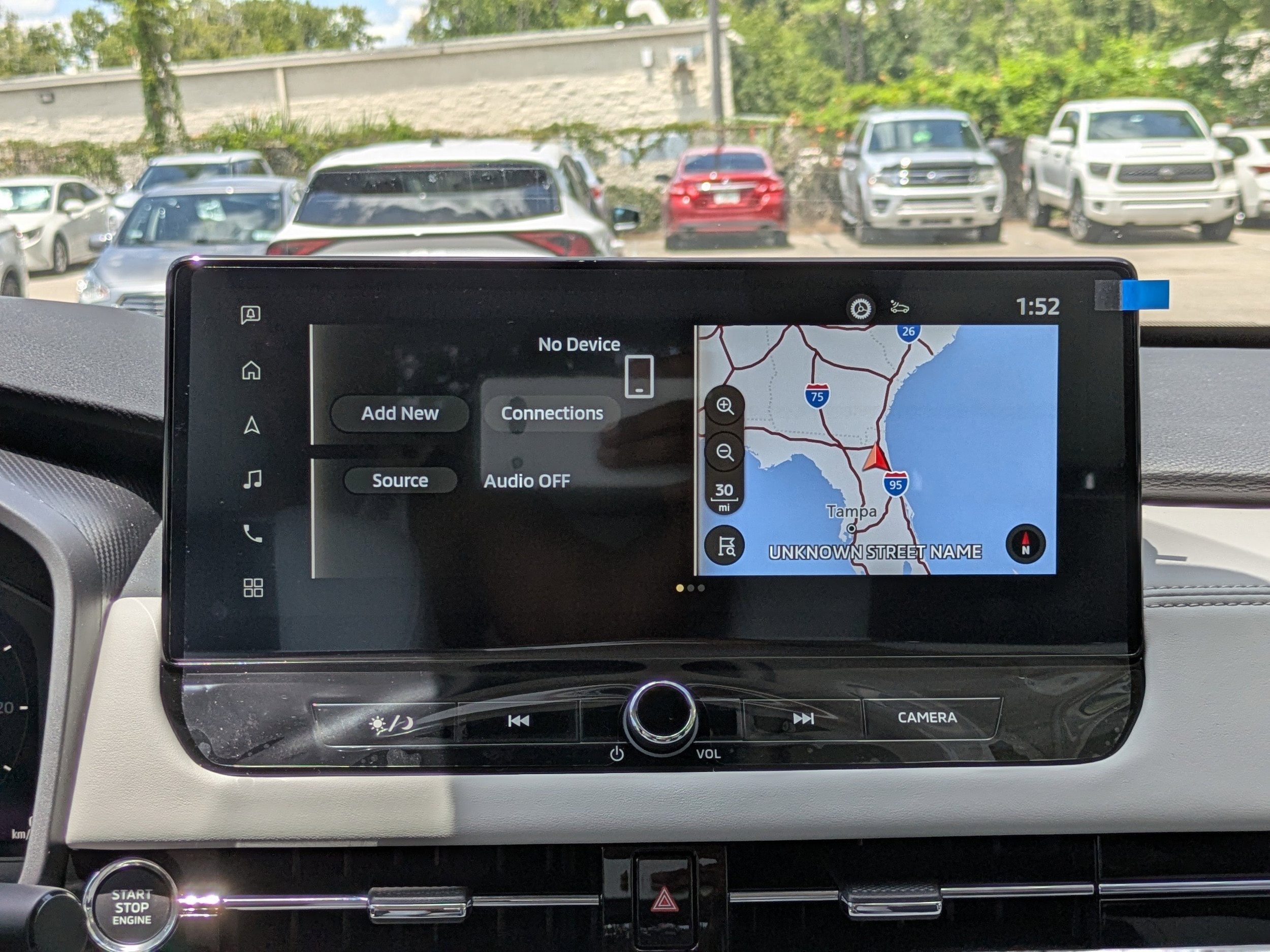 2025 Mitsubishi Outlander SE - Photo 18