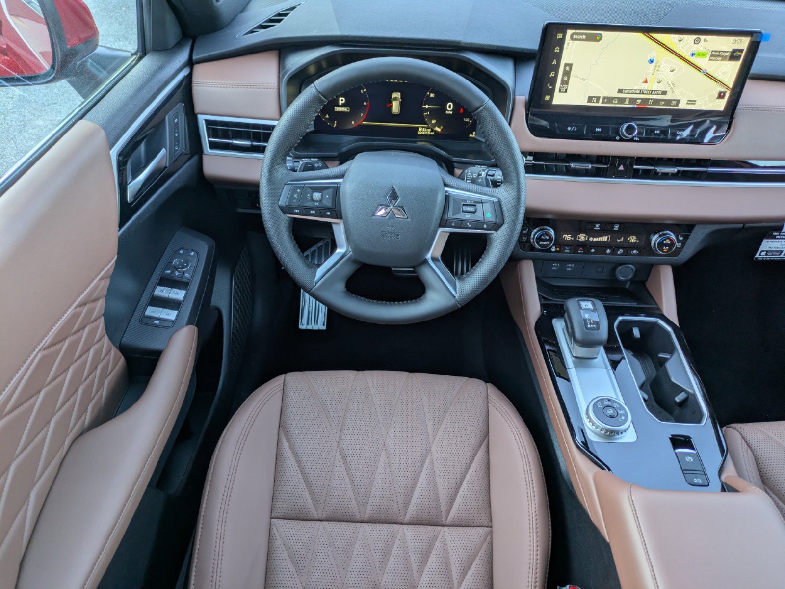 2025 Mitsubishi Outlander SEL - Photo 17