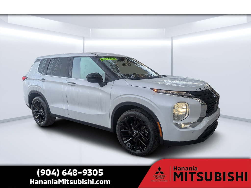 Used 2023 Mitsubishi Outlander SE Black Edition SUV