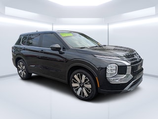 2025 Mitsubishi Outlander SE SUV