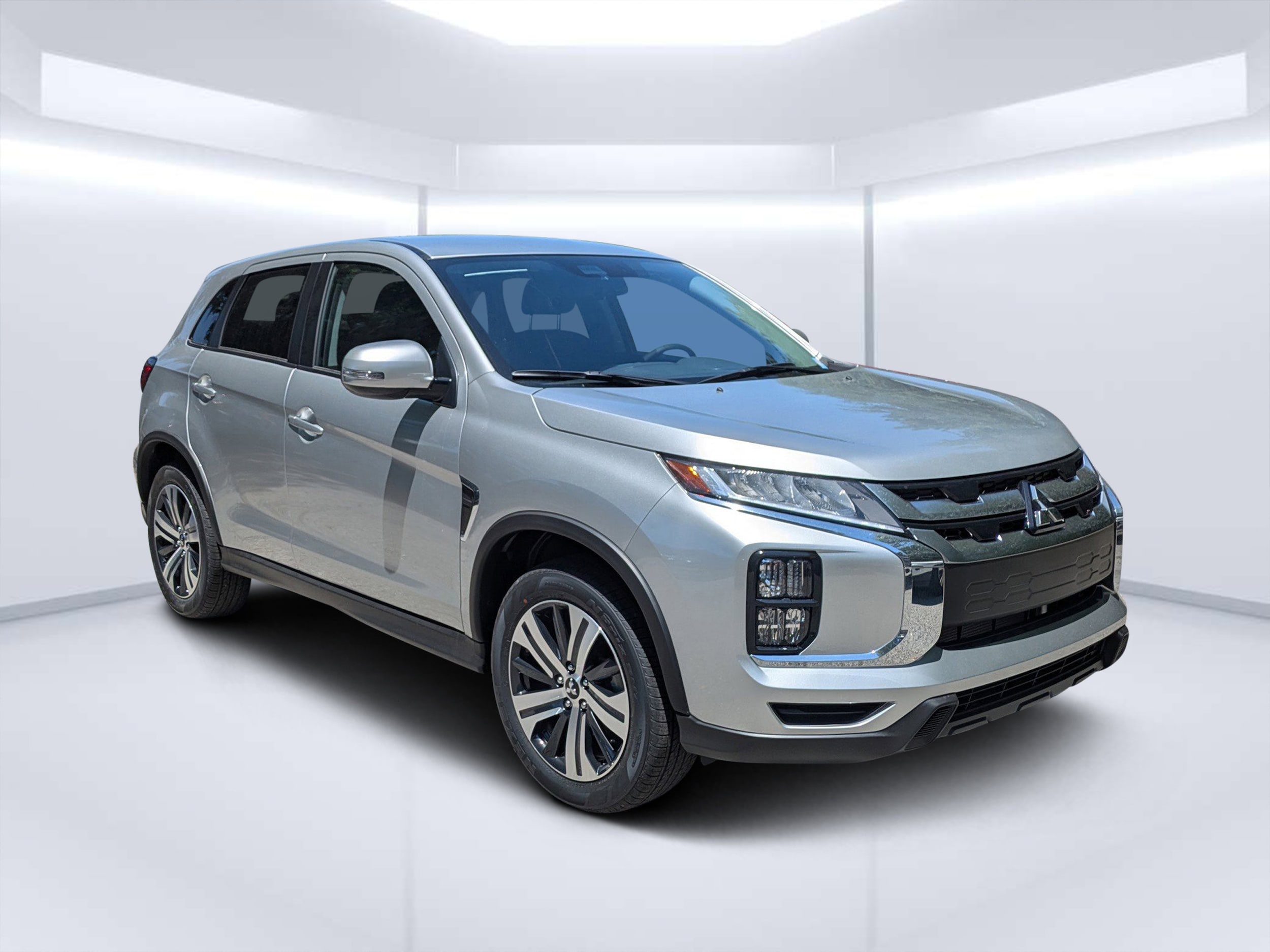 2026 Mitsubishi Outlander Sport 2.0 SE AWC CVT's photo