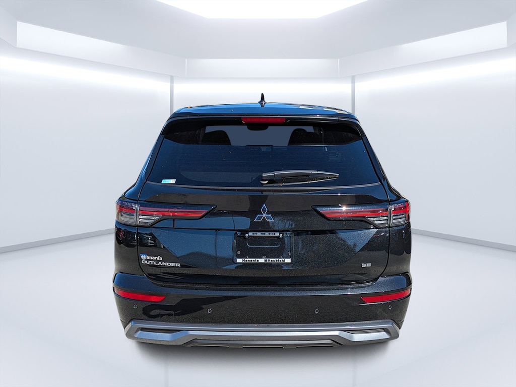 New 2025 Mitsubishi Outlander SE SUV