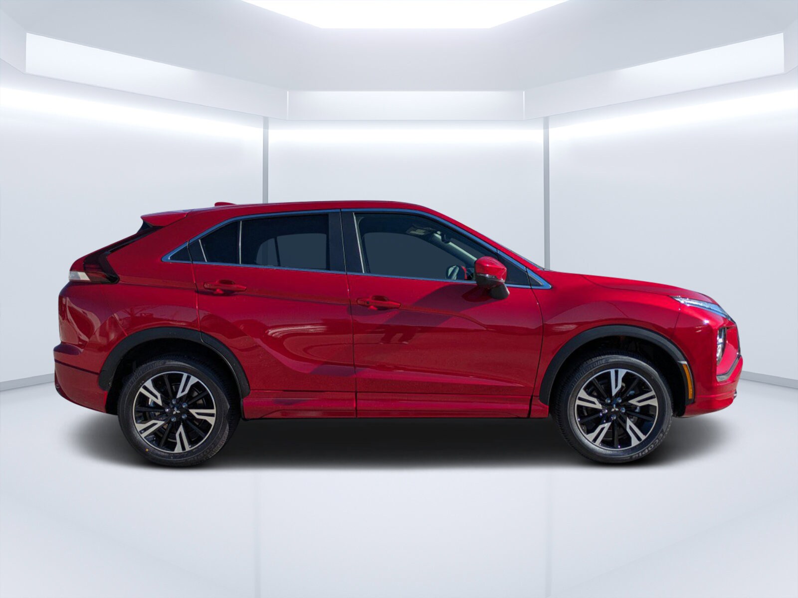 2025 Mitsubishi Eclipse Cross SEL photo 2