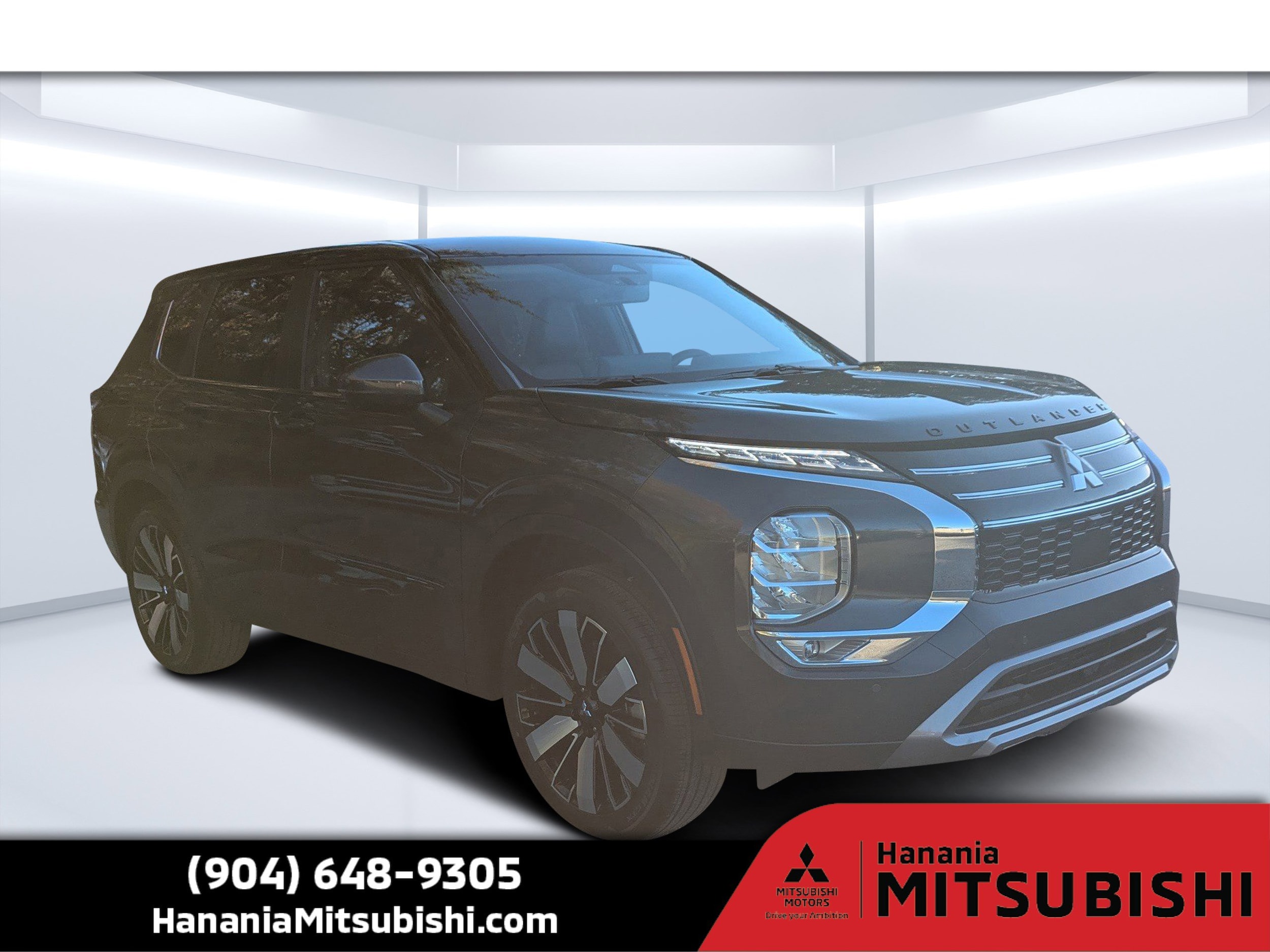 2025 Mitsubishi Outlander SE's photo