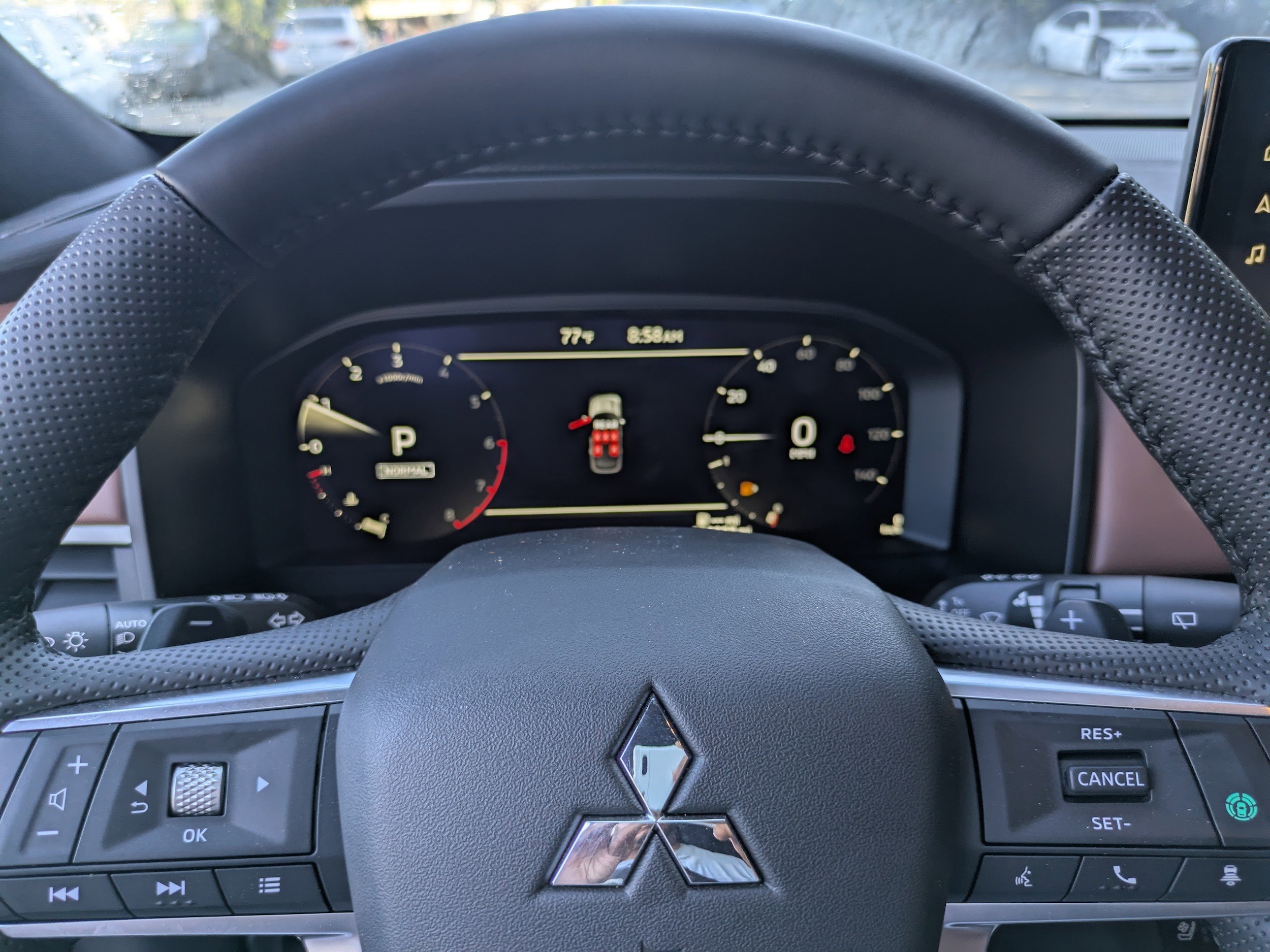 2025 Mitsubishi Outlander SEL - Photo 28