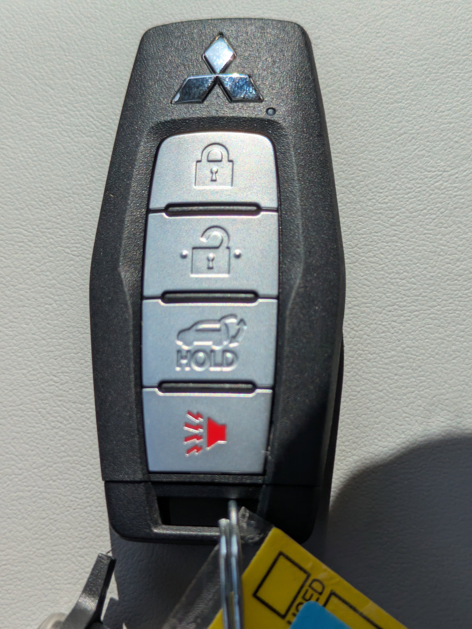 2025 Mitsubishi Outlander SE - Photo 32