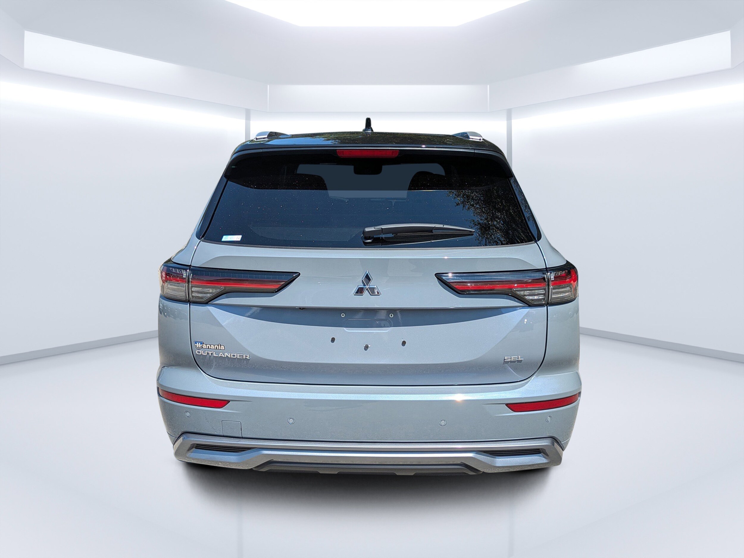 2025 Mitsubishi Outlander SEL photo 3