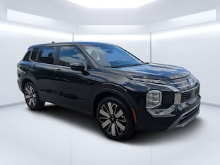 2025 Mitsubishi Outlander SE SUV