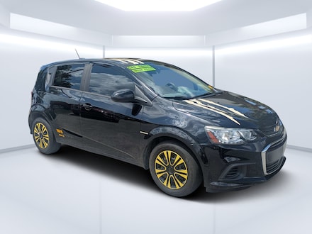2020 Chevrolet Sonic LT w/1FL Hatchback