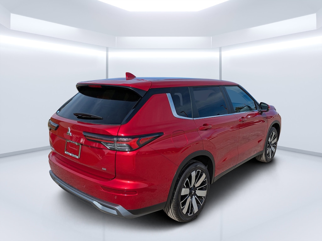 New 2025 Mitsubishi Outlander SE SUV