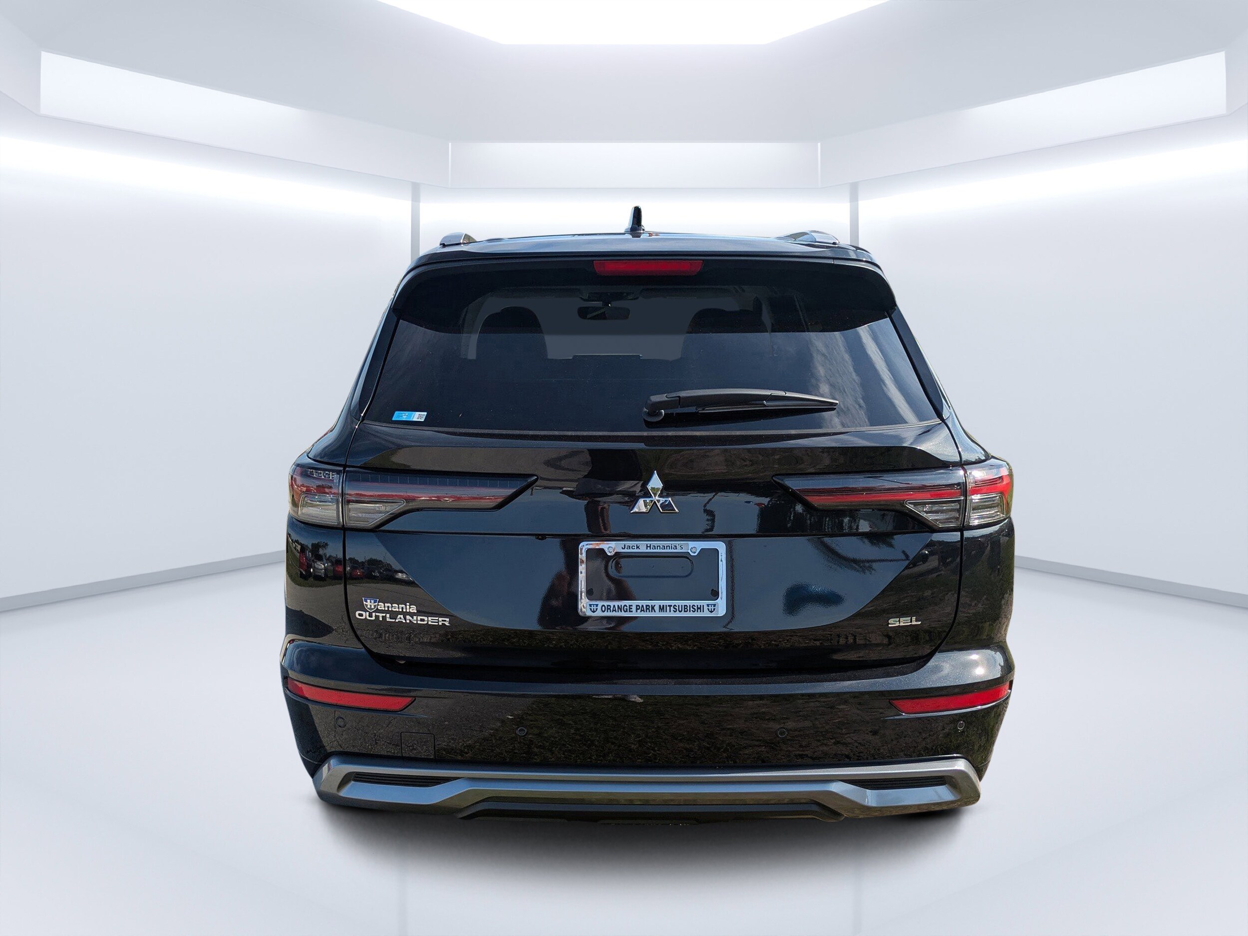 2025 Mitsubishi Outlander SEL photo 4