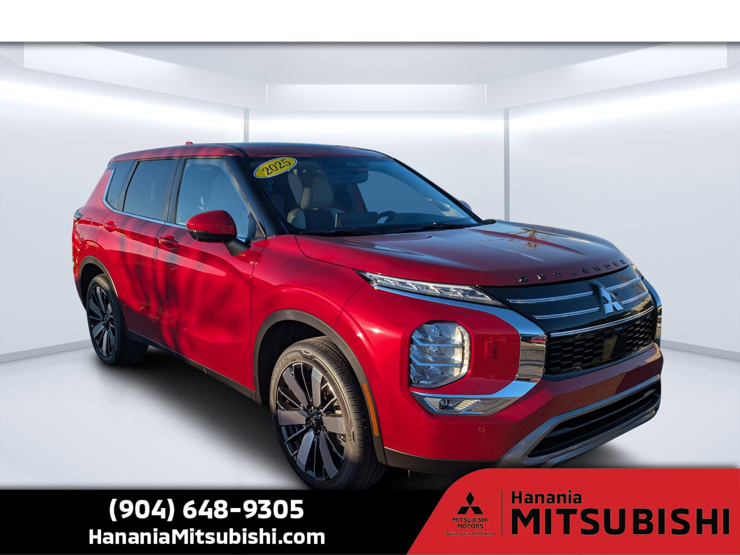 2025 Mitsubishi Outlander SE's photo