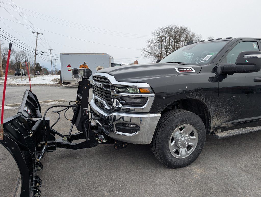 2026 RAM 2500 Tradesman - Photo 9