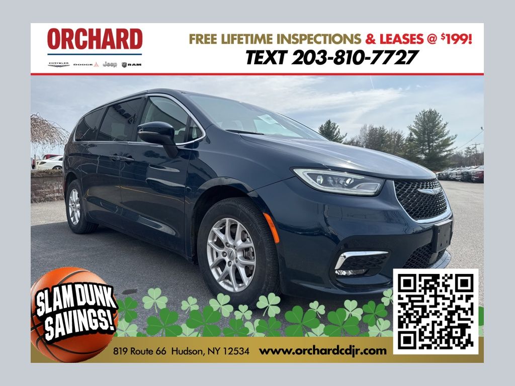 2023 Chrysler Pacifica Touring L