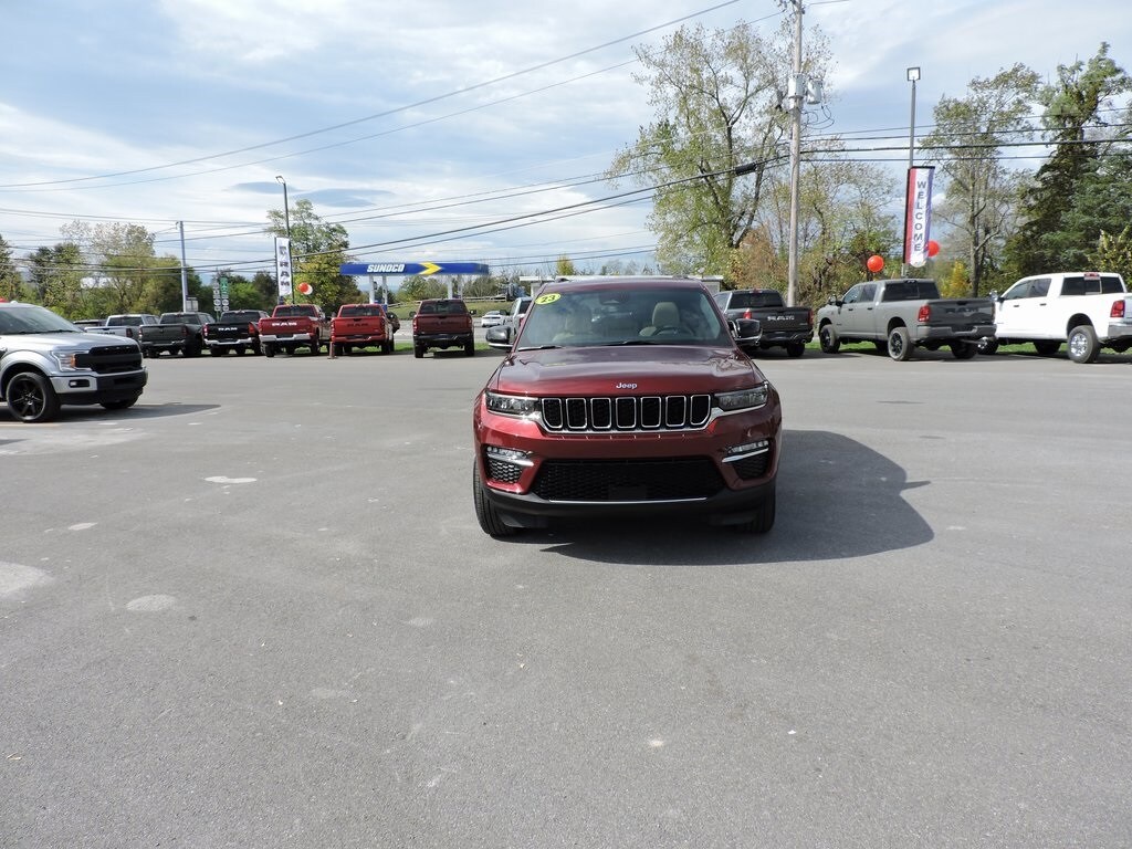 2023 Jeep Grand Cherokee 4xe photo 2