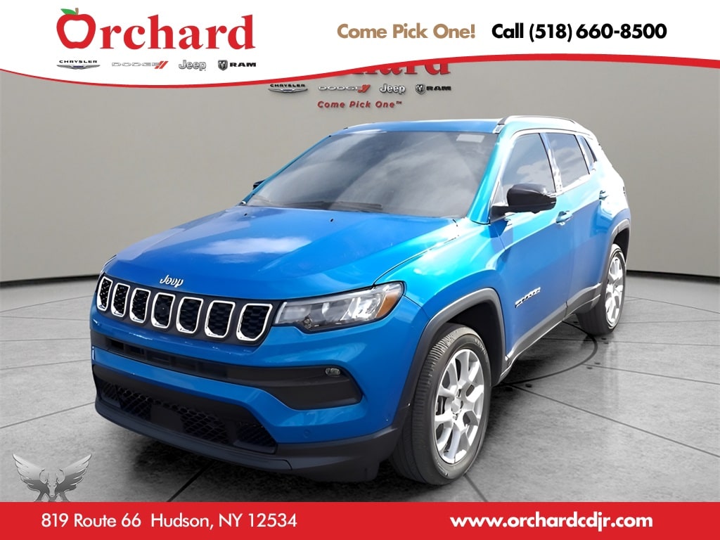 Used 2024 Jeep Compass Latitude Lux SUV