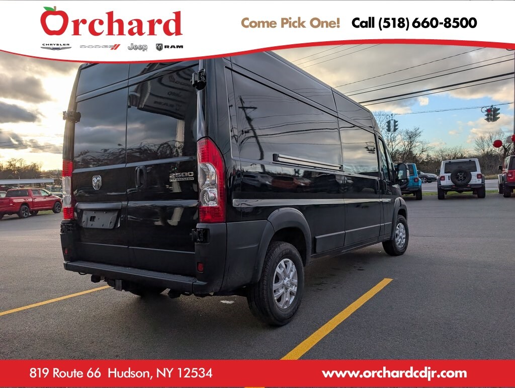 2026 Ram ProMaster 2500 Cargo Van photo 2