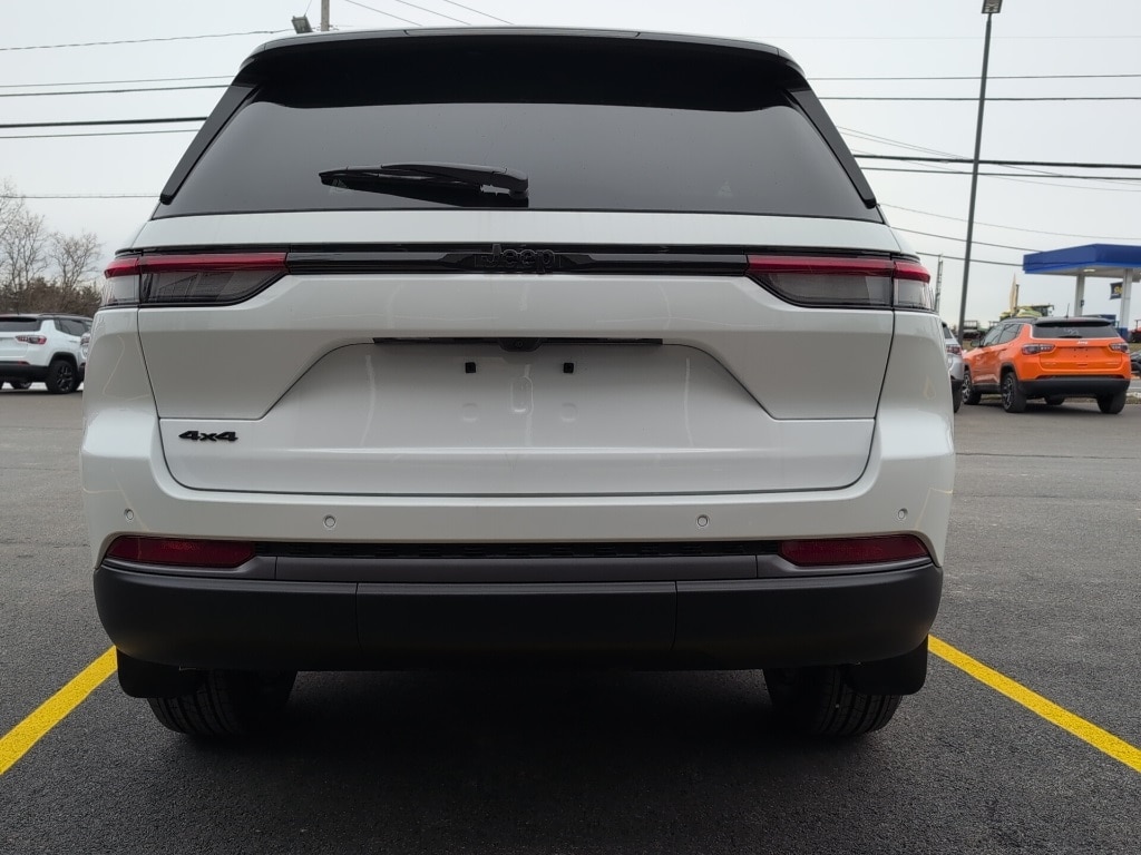 New 2026 Jeep Grand Cherokee ALTITUDE 4X4 Sport Utility