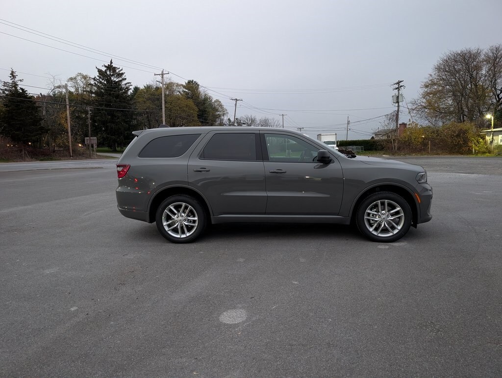 2026 Dodge Durango GT photo 4