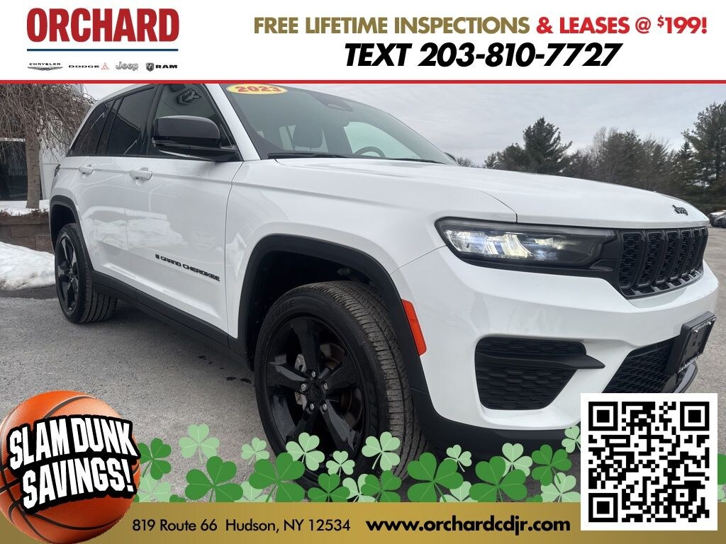 Used 2023 Jeep Grand Cherokee Altitude SUV
