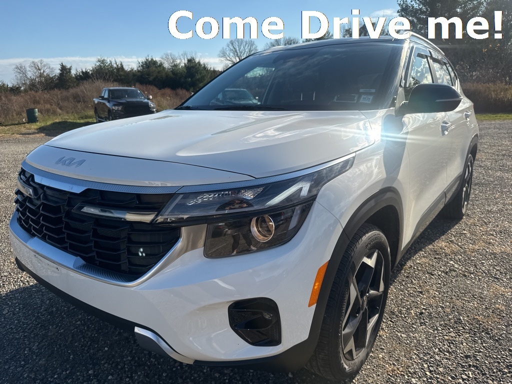 Used 2025 Kia Seltos S SUV