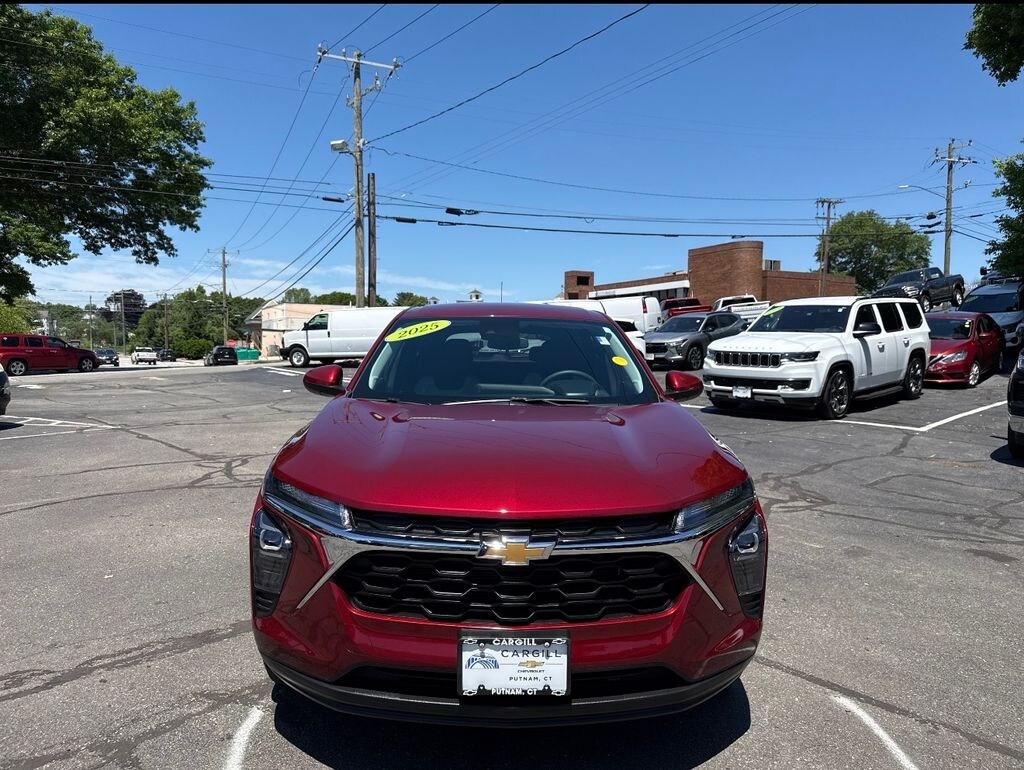 Used 2025 Chevrolet Trax LS SUV