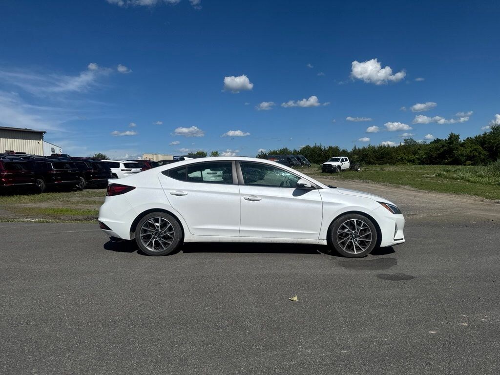 Used 2020 Hyundai Elantra Limited Sedan