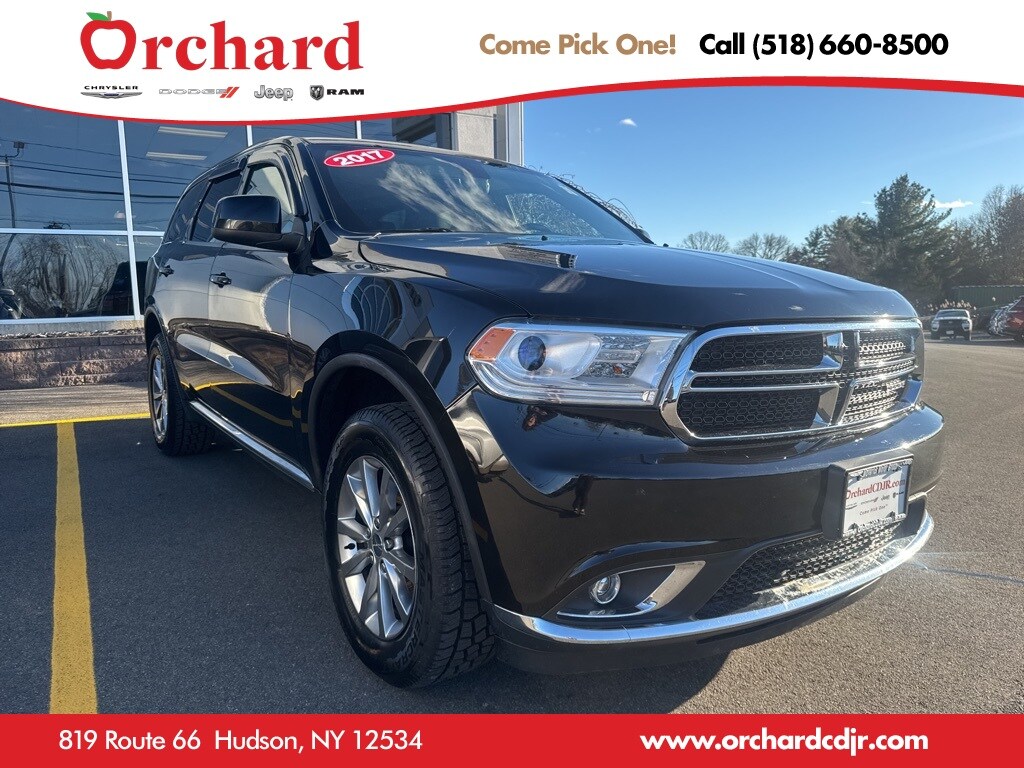 2017 Dodge Durango SXT photo 2