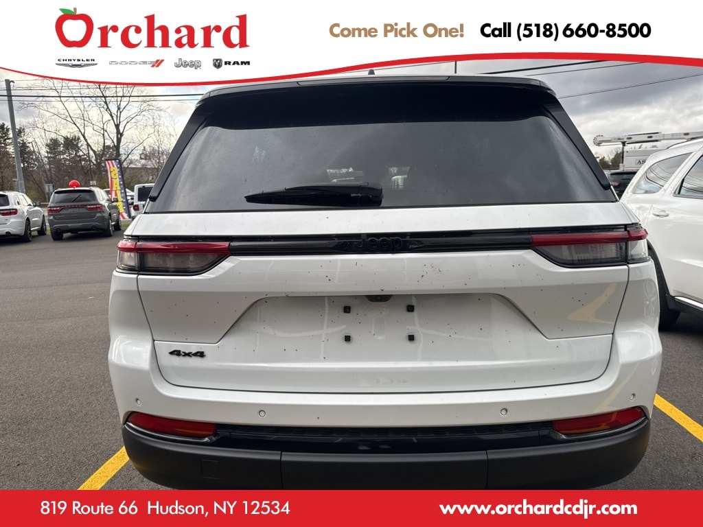 Used 2024 Jeep Grand Cherokee Altitude X SUV