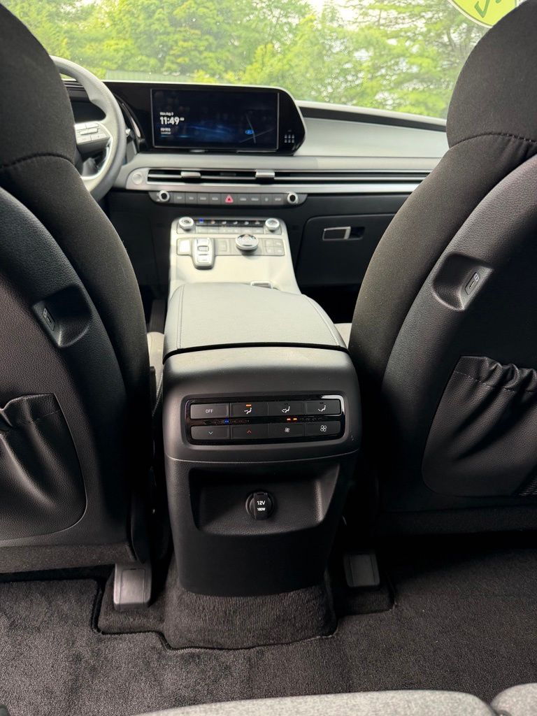 2023 Hyundai Palisade SE - Photo 11