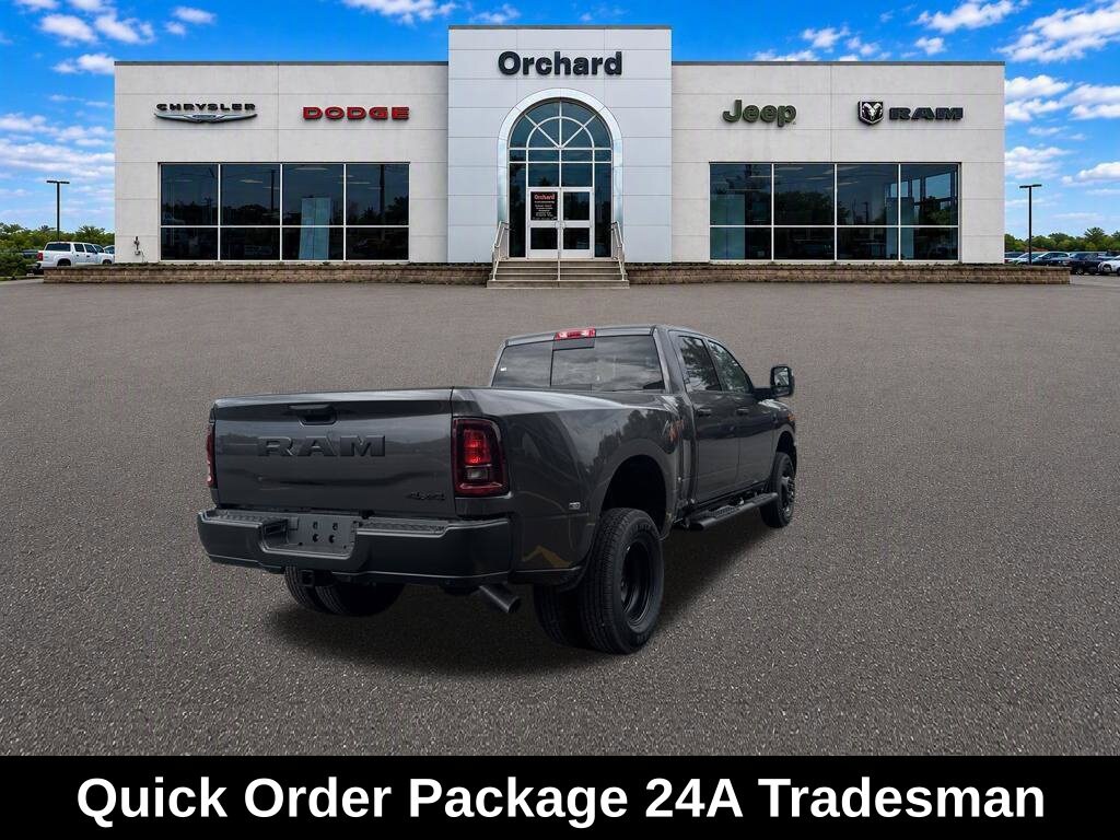 New 2026 Ram 3500 TRADESMAN CREW CAB 4X4 8' BOX Pickup