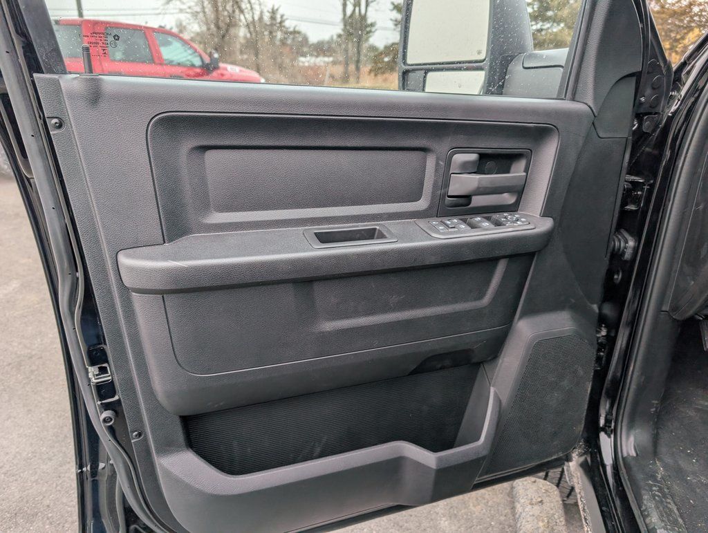2026 RAM 2500 Tradesman - Photo 15