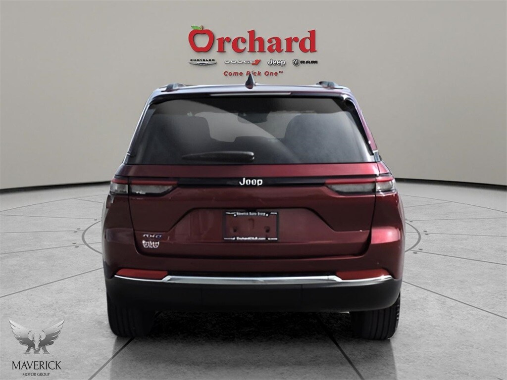 2023 Jeep Cherokee 4xe photo 3