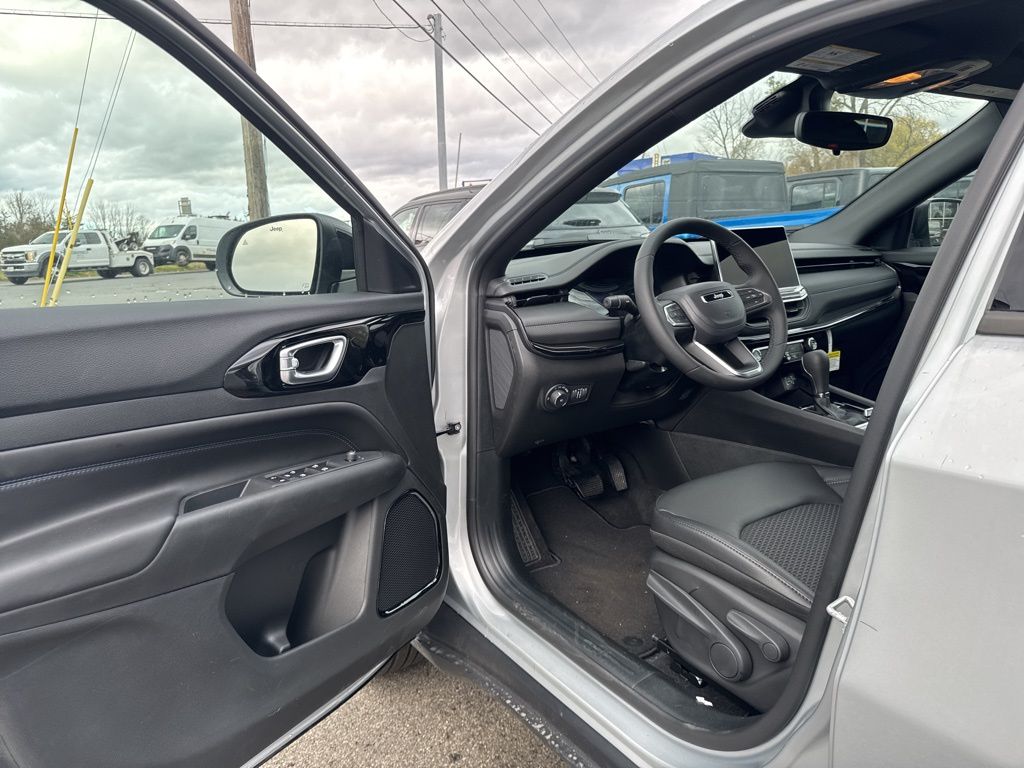 2026 Jeep Compass Altitude - Photo 17