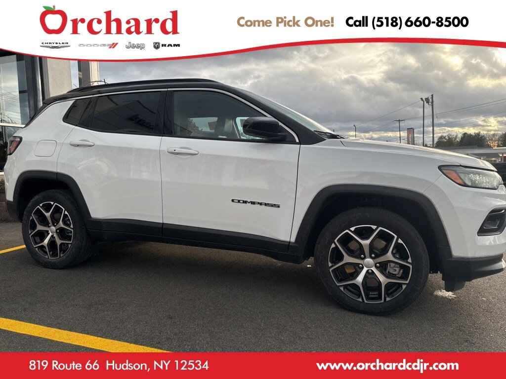 2024 Jeep Compass Limited photo 4