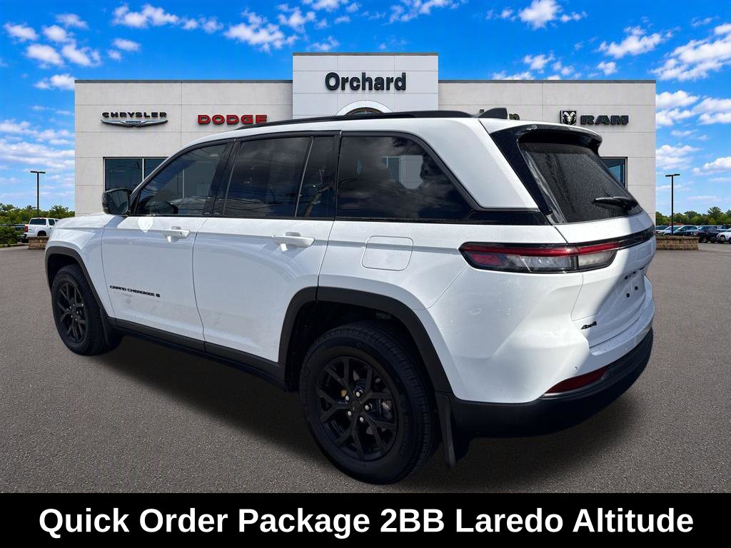 Used 2026 Jeep Grand Cherokee Altitude SUV