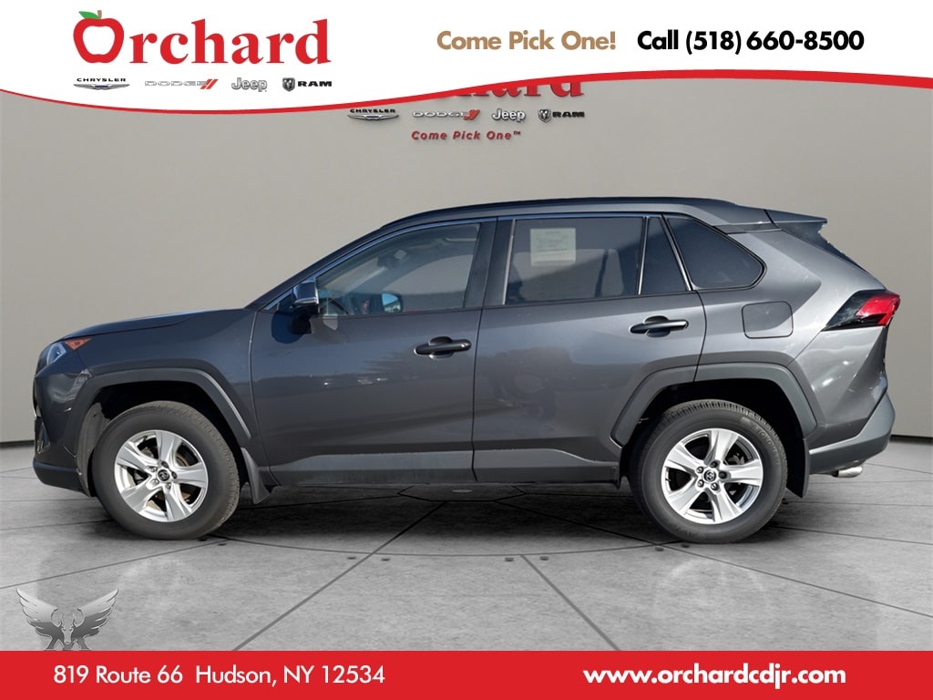 Used 2021 Toyota RAV4 XLE SUV