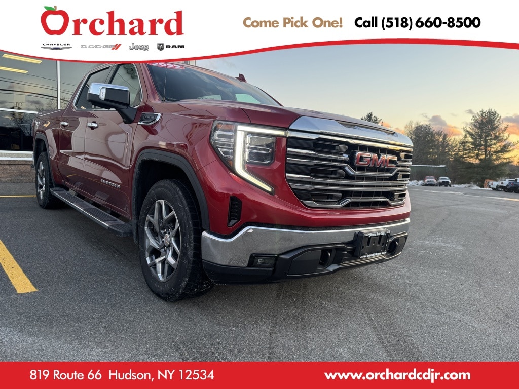 2022 GMC Sierra 1500 SLT's photo