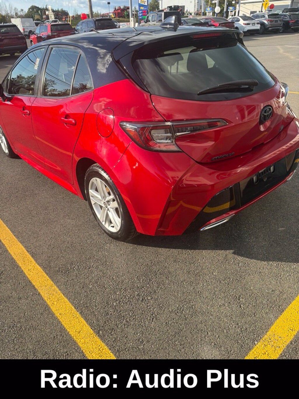 Used 2021 Toyota Corolla Hatchback SE Hatchback