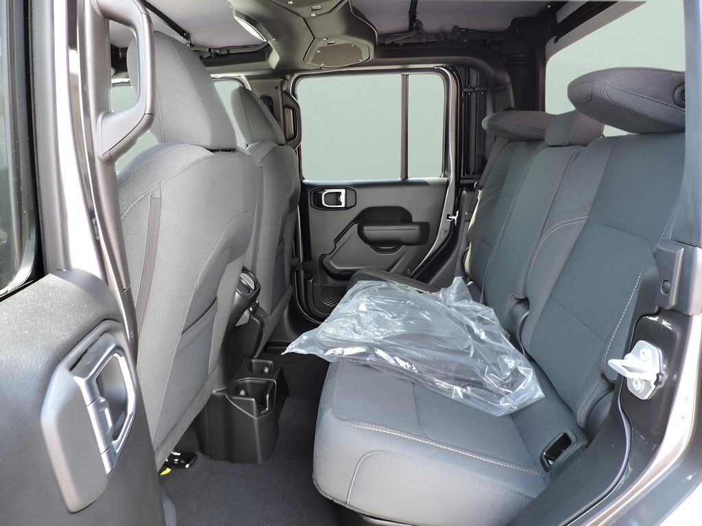 2025 Jeep Gladiator Sport S - Photo 24
