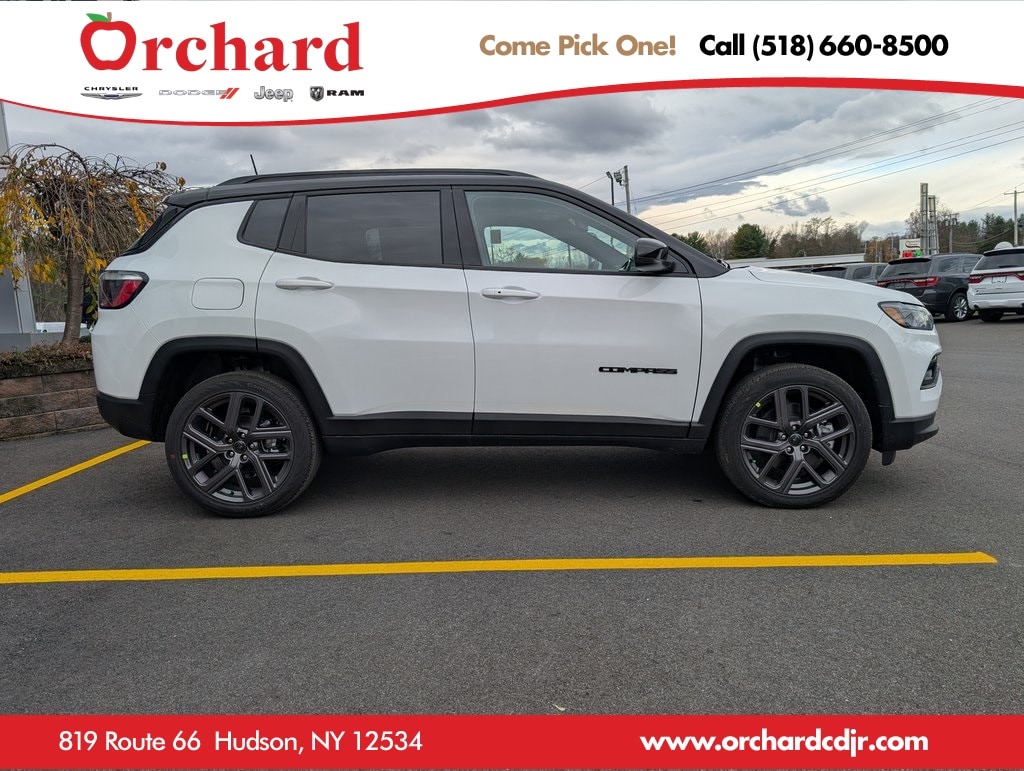New 2026 Jeep Compass LIMITED ALTITUDE 4X4 Sport Utility