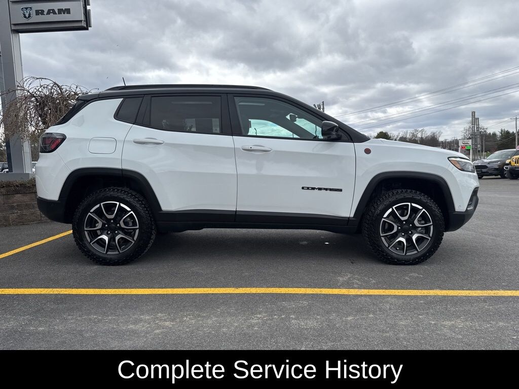 Used 2024 Jeep Compass Trailhawk SUV
