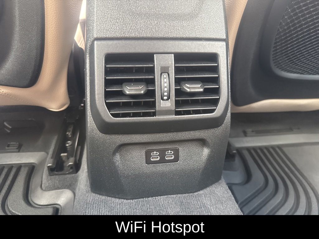 2024 BMW 2 Series M235i - Photo 26