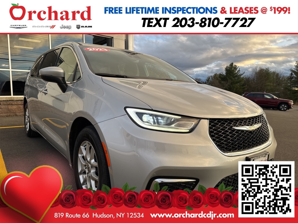 2023 Chrysler Pacifica Touring