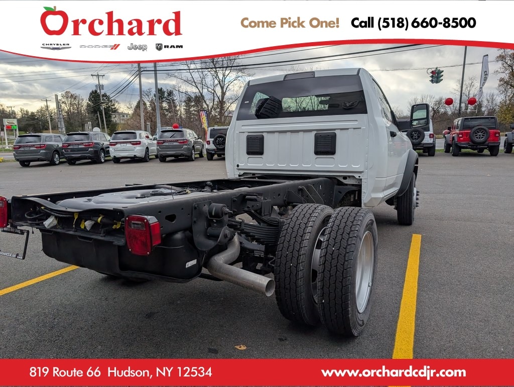 New 2024 Ram 5500 Chassis Cab TRADESMAN REGULAR 4X4 60' CA Pickup