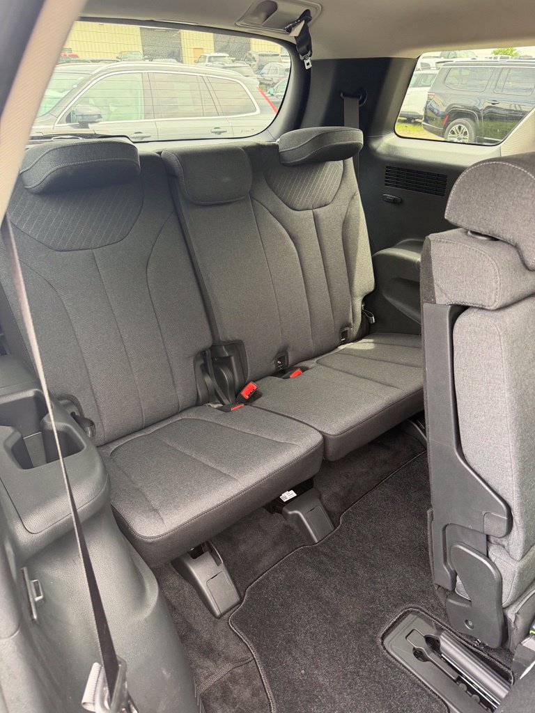 2023 Hyundai Palisade SE - Photo 14