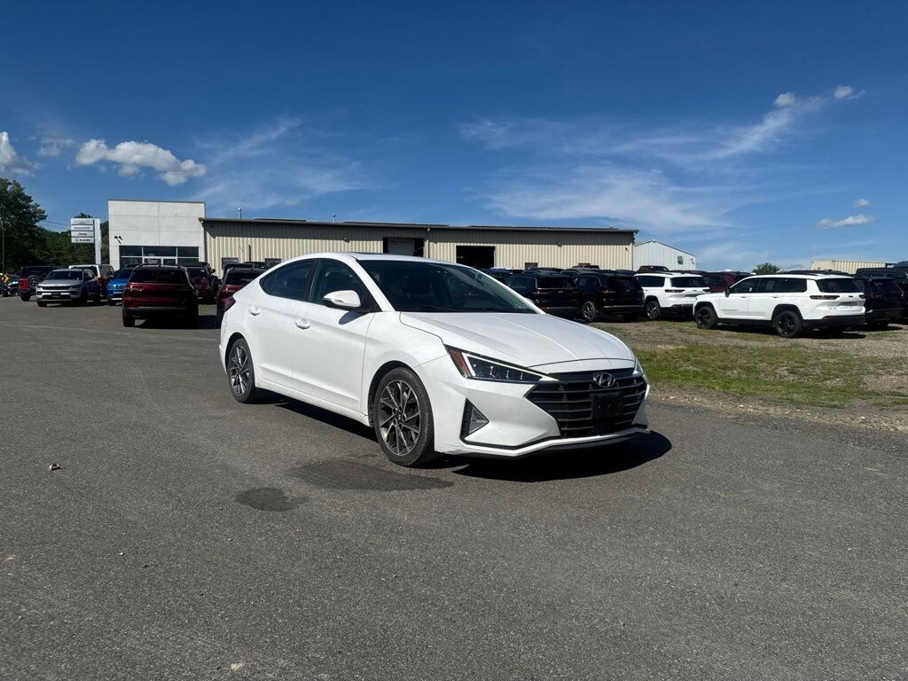 Used 2020 Hyundai Elantra Limited Sedan